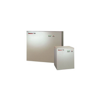 Eaton Parasurtenseur 208/208 VCA, 30 kVA-Tension d’entrée : 208 VCA