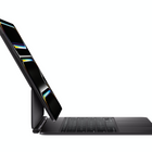 Apple - Magic Keyboard pour iPad Pro 13 po (M4) - Noir-Clavier-étui protecteur - Le Magic Keyboard est doté d’une couverture rabattable, pour une protection recto verso pendant les déplacements, et d’un connecteur USB-C pour la recharge. Offert en noir et en blanc.