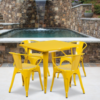 Flash Furniture – Table carrée en métal 31,5 po et 4 chaises à accoudoirs, int/ext, jaune (ET-CT002-4-70-YL-GG)-Acier galvanisé, métal, caoutchouc