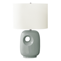 Monarch Specialties - Luminaire - 26 po H Lampe De Table - Céramique Verte - Abat-Jour Ivoire / Crème - Contemporain - Moderne-Lampe de table contemporaine de 26 pouces de haut, dotée d'une élégante base en céramique vert clair et d'un design découpé, alliant parfaitement l'esthétique moderne à la fonctionnalité pour illuminer tout salon, bureau ou chambre à coucher