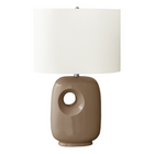 Monarch Specialties - Luminaire - 26 po H Lampe De Table - Céramique Brune - Abat-Jour Ivoire / Crème - Contemporain - Moderne-Lampe de table contemporaine de 26 pouces de haut, dotée d'une élégante base en céramique brun pâle et d'un design découpé, alliant parfaitement l'esthétique moderne à la fonctionnalité pour illuminer tout salon, bureau ou chambre à coucher