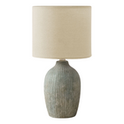 Monarch Specialties - Luminaire - 18 po H Lampe De Table - Céramique Verte - Abat-Jour Beige - Contemporain - Moderne-Cette lampe de table de 18 pouces de haut est dotée d'une élégante base en céramique verte avec une finition texturée, surmontée d'un élégant abat-jour en tissu beige, pour un éclairage d'appoint parfait dans un salon, un bureau à domicile ou une chambre à coucher