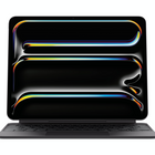 Apple - Magic Keyboard pour iPad Pro 13 po (M4) - Noir-Design tout confort - Avec son support en porte-à-faux à deux articulations, le Magic Keyboard vous permet d’incliner votre iPad tout en douceur dans différents angles de visionnement. Des touches rétroéclairées avec mécanisme ciseau et une rangée de 10 touches de fonction vous offrent plus de polyvalence que jamais. Et le pavé tactile intégré en verre à rétroaction haptique prend en charge les gestes Multi-Touch au moyen du curseur.