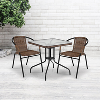 Flash Furniture – Table carrée en verre trempé et en métal de 28 po avec bordure en rotin brun foncé (TLH-073R-DK-BN-GG)-Table de jardin