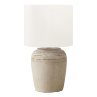 Monarch Specialties - Luminaire - 17 po H Lampe De Table - Céramique Beige - Abat-Jour Ivoire / Crème - Contemporain-Cette lampe de table de 17 pouces de haut est dotée d'une base en céramique beige texturée et d'un abat-jour contemporain en tissu ivoire, parfait pour ajouter une touche tendance à votre décor de salon, de chambre ou de bureau à domicile