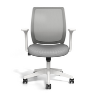 Staples - Fauteuil fonctionnel Essentials, tissu et dossier en maille, gris-Réglage de la hauteur du siège et du basculement et blocage du basculement
