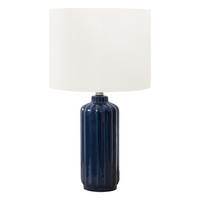 Monarch Specialties - Luminaire - 23 po H Lampe De Table - Céramique Bleue - Abat-Jour Ivoire / Crème - Contemporain - Moderne-Cette élégante lampe de table de 23 pouces de haut est dotée d'une base chic en céramique bleue brillante nervurée et d'un abat-jour sophistiqué en tissu ivoire, ce qui en fait la pièce d'accentuation parfaite pour rehausser n'importe quel style de décoration
