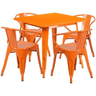 Flash Furniture – Table carrée en métal 31,5 po et 4 chaises à accoudoirs, int/ext, orange (ET-CT002-4-70-OR-GG)-Pour 4 personnes