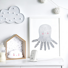 Motorola - Moniteur bébé audio PP10 - Blanc-Unité parente portable - L’unité mère peut être alimentée par votre prise murale ou par des batteries AAA (non incluses)