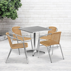 Flash Furniture – Table carrée de 27,5 po en aluminium/4 chaises en rotin beige, intérieur/extérieur TLH-ALUM-28SQ-020BGECHR4-GG-Aluminium, beige