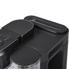 Keurig - Cafetière une tasse à la fois K-Brew+Chill-RÉSERVOIR AMOVIBLE DE 2 L : Très grand réservoir avec poignée, facile à retirer et à remplir pour des infusions plus rapides et plus pratiques.