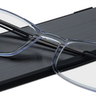 ThinOptics 2.0 Bleu Lecteur avec Pod Noir Universel - Bleu-Les verres en polycarbonate de qualité optique (utilisés pour les verres correcteurs haut de gamme) sont incassables, plus légers qu'un nickel et aussi fins que 2 cartes de crédit