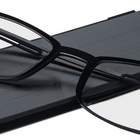 ThinOptics 1.0 Marron Lecteur avec Pod Noir Universel - Marron-Les verres en polycarbonate de qualité optique (utilisés pour les verres correcteurs haut de gamme) sont incassables, plus légers qu'un nickel et aussi fins que 2 cartes de crédit
