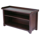 Winsome - Banc de rangement Milan avec tablette, fini noyer antique-Le banc est muni de deux tablettes pour des fins de rangement pratique
